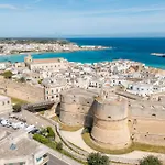 Bacchus Historic Semesterbostad